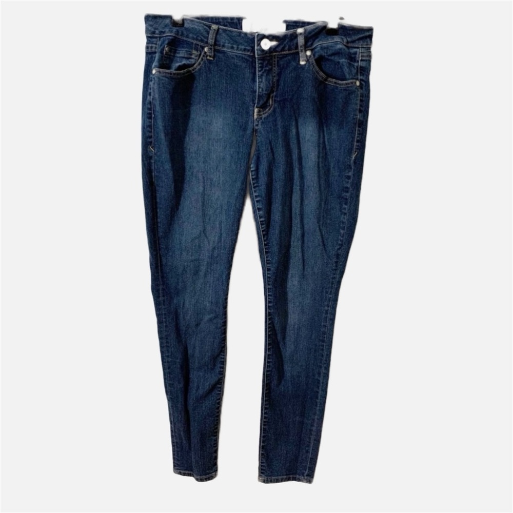 Torrid Denim Dark Wash with Manufacturer Fading Curvy Skinny Jeans Cut: 390100